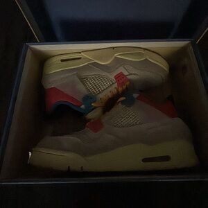 (SOLD) Jordan 4 Retro Union’s Guava Ice